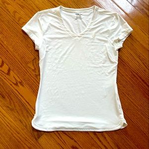 Wilson athletic t-shirt